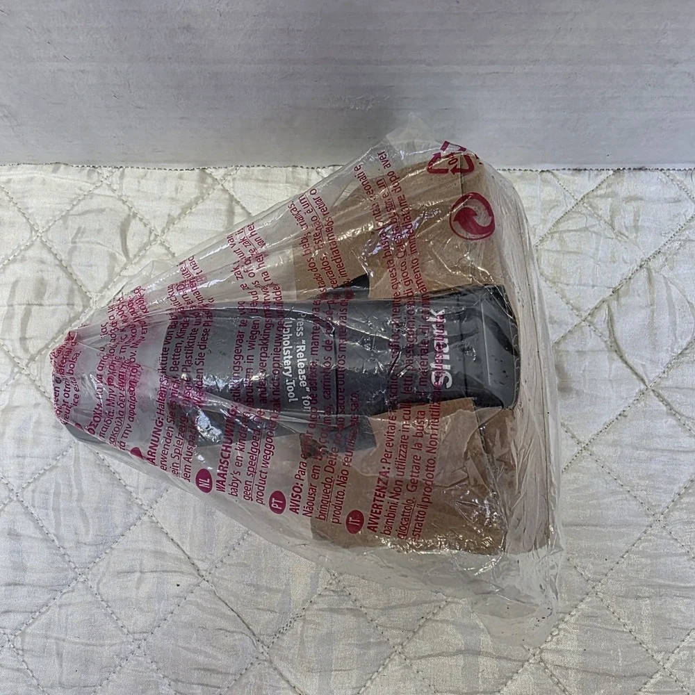 Shark Rocket Upholstery Brush/Pet Multi Tool‎ Vacuum Attachment NEW!!